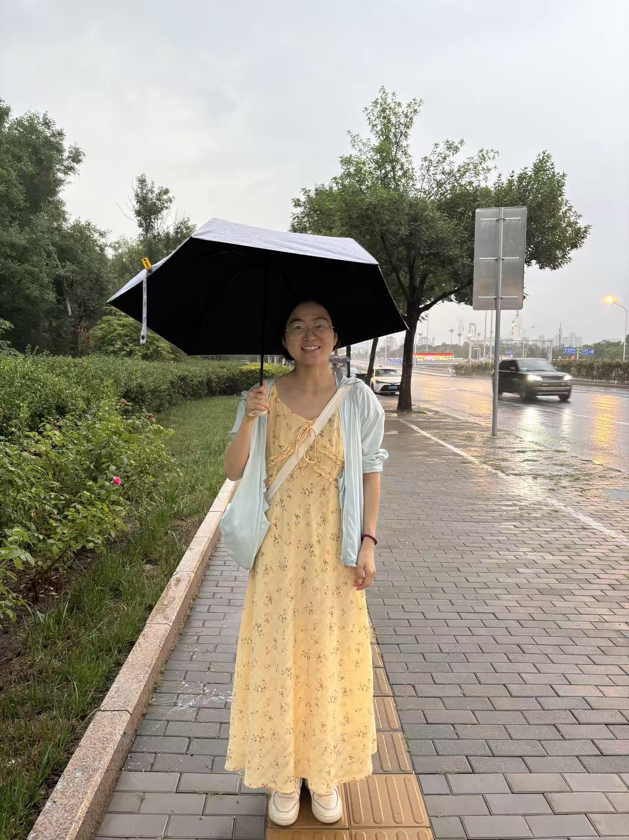 雨天兼职卖雨衣